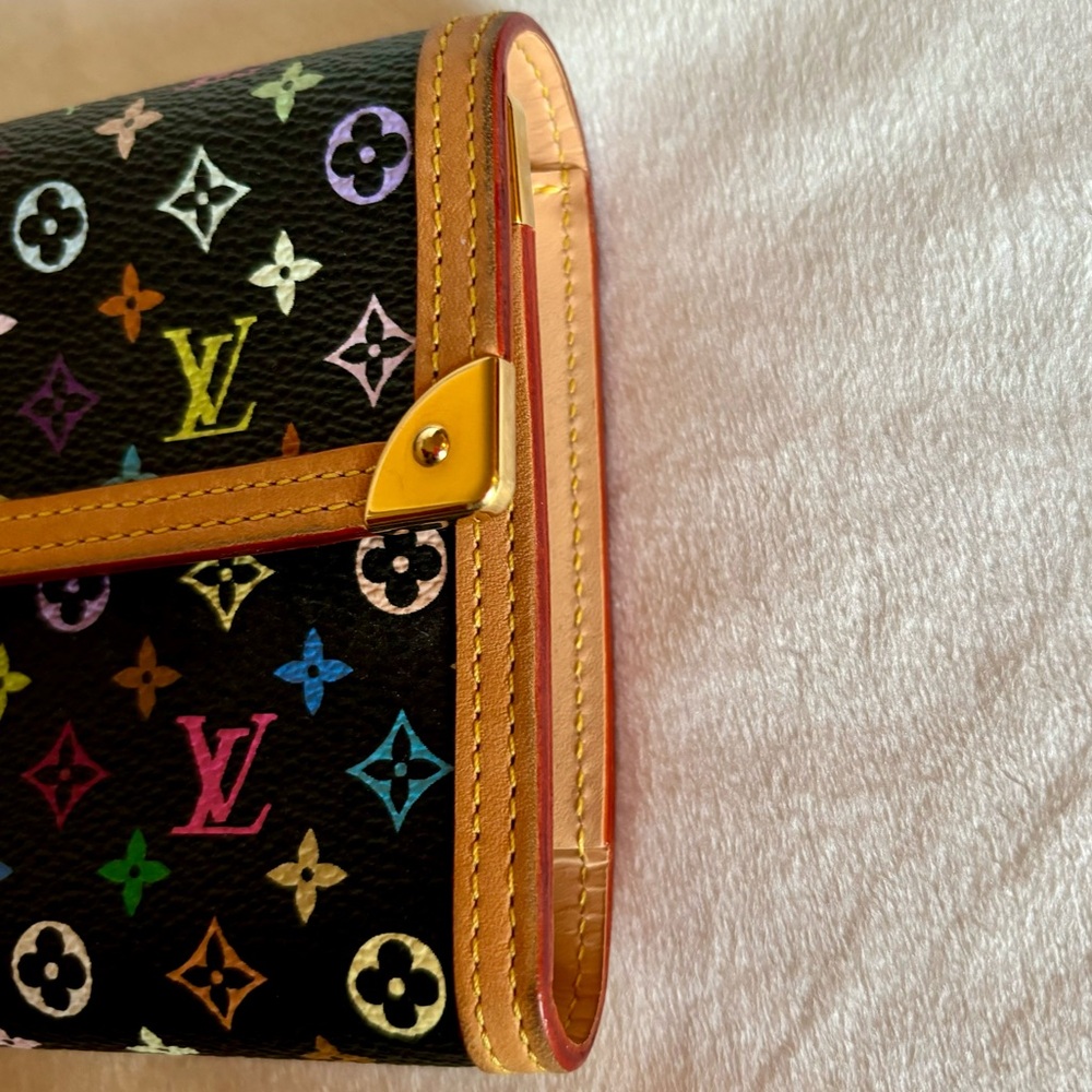2005 Takashi Murakami x Louis Vuitton Monogram Porte Tresor International Wallet - Picture 4 of 12